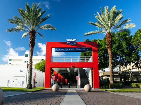 Entrance to FAU breezeway